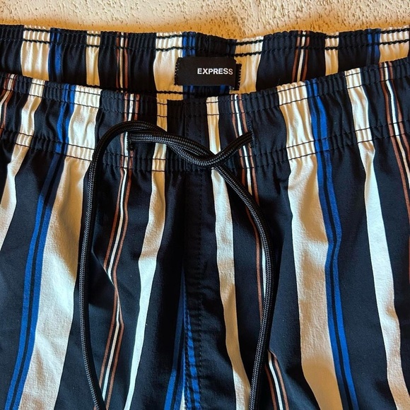 NWT Express Men’s Matching Swim Set M/L | Pool Party or Vacation Ready - Picture 7 of 16